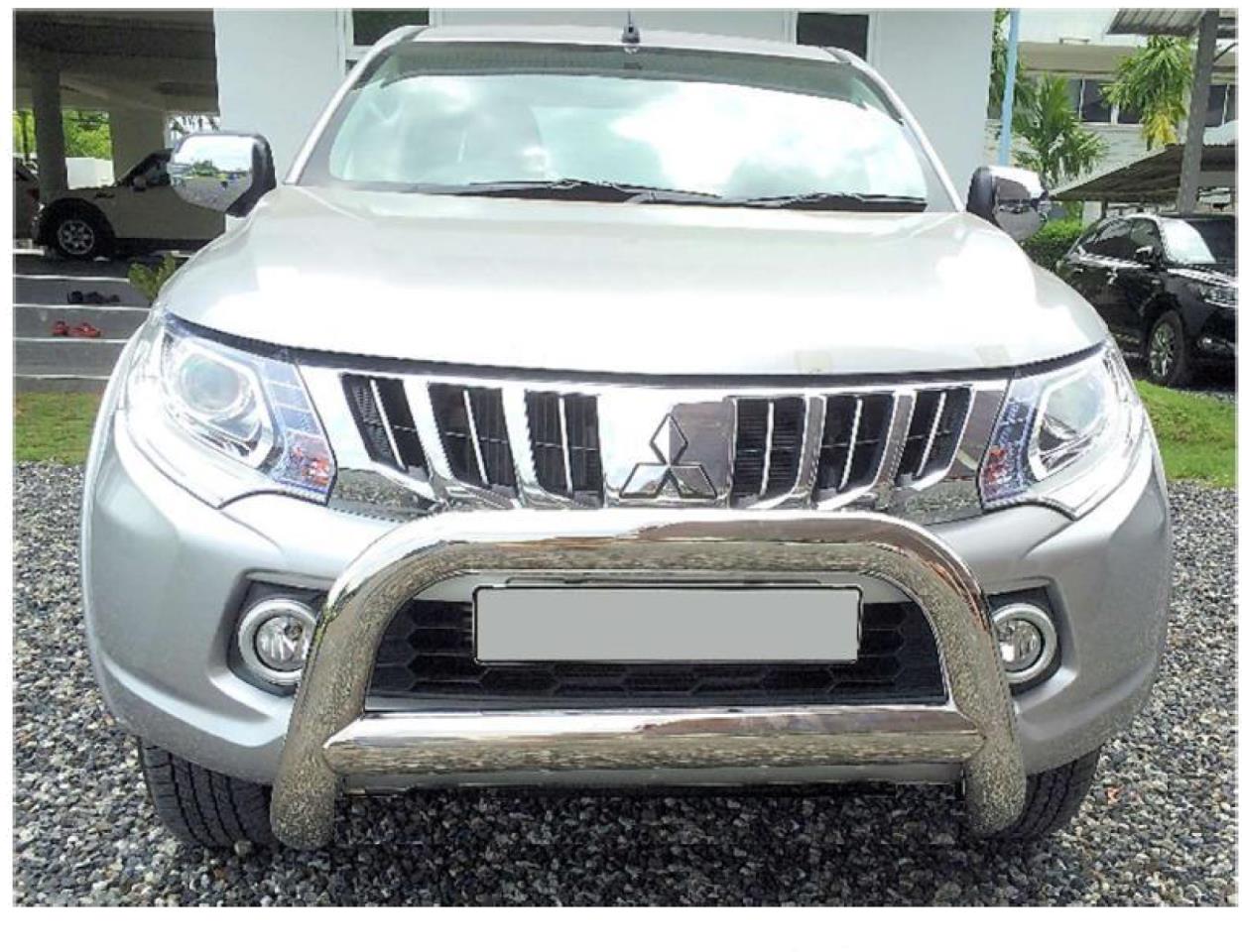 Stainless steel bullbar for Mitsubishi L200 (2015-)
